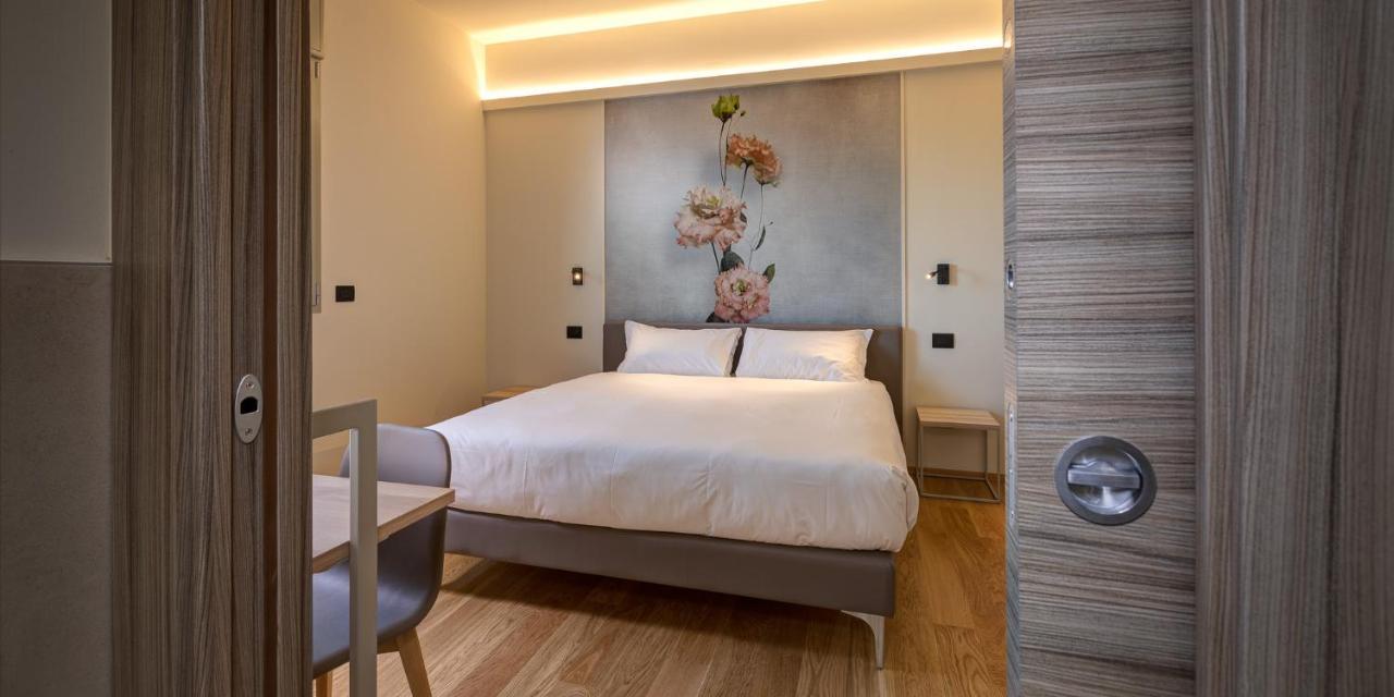 Park Hotel & Residence By The Cube Fidenza Extérieur photo