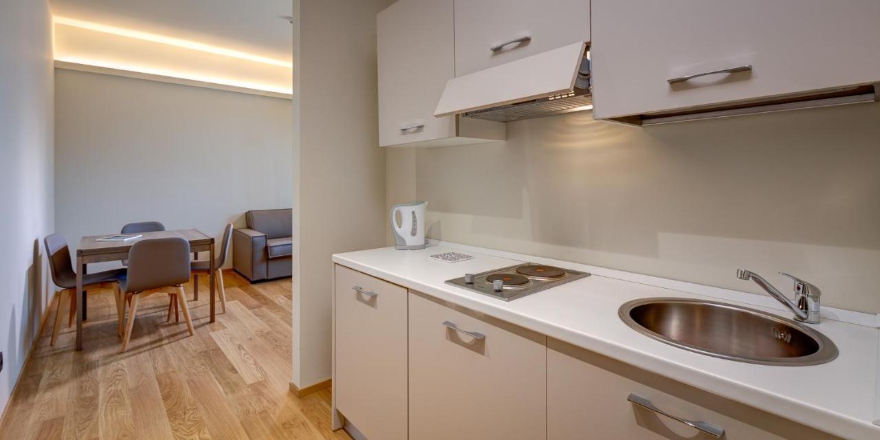 Park Hotel & Residence By The Cube Fidenza Extérieur photo